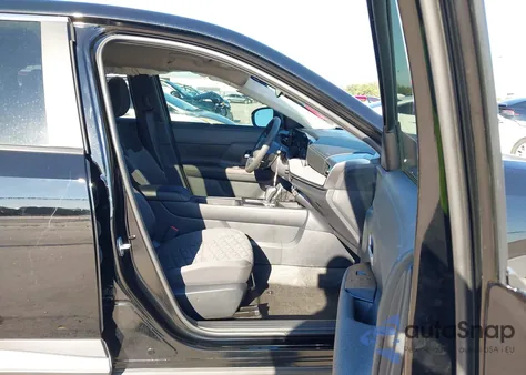 2025 Nissan Kicks Sv z USA, uszkodzony, nr VIN 3N8AP6CAXSL372219